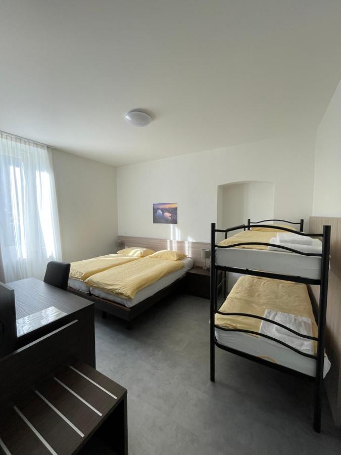 Hotel Della Stazione Maroggia Bagian luar foto